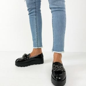 mocassini-lucidi-nera-con-zeppa-platform-e-strass-de-caro-calzature-2