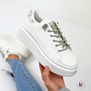 Sneakers Leticia con zeppa alta e lacci brillantinati